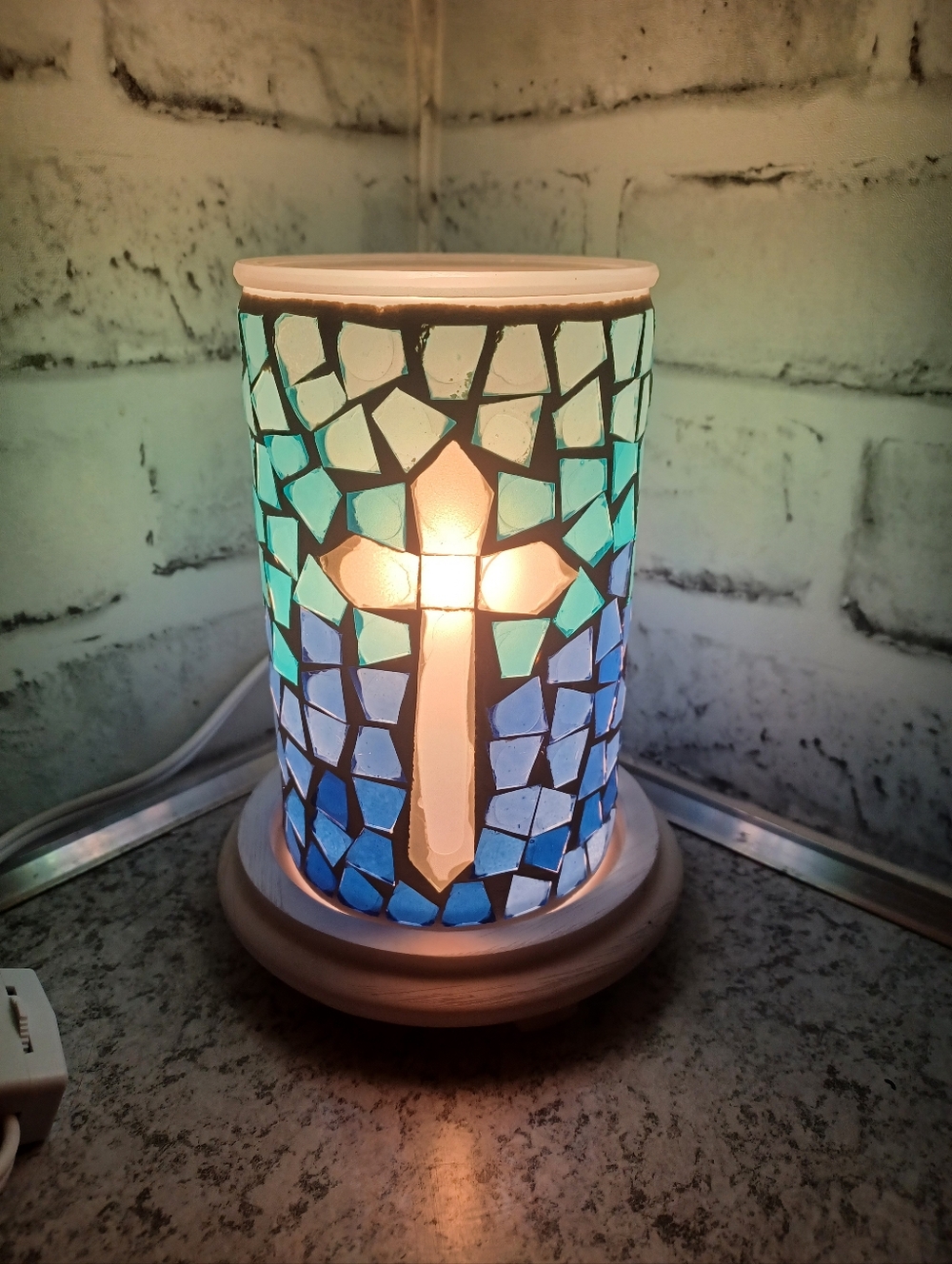 Mosaic Cross Simmering Lights Wax Warmer Pink Zebra WHITE base Blue warms oil